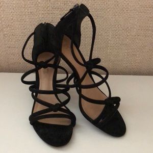 Schultz suede sandal 7,5